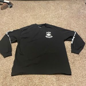 Empyre “Risk Takers” long sleeve. Men’s size XL.